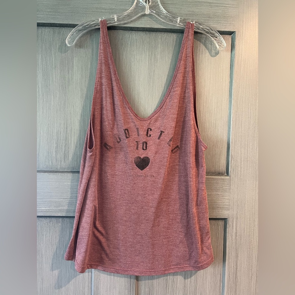 Addicted to love soft pinkish tank top Cea Jay sexy cut festival wear summer